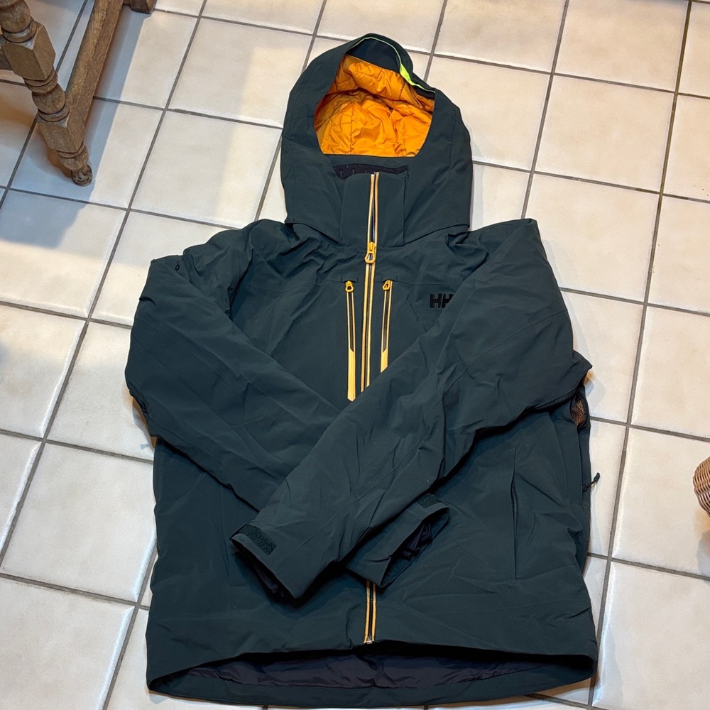 Helly Hansen Lifaloft Men's Dark Green Jacket with Orange Highlights